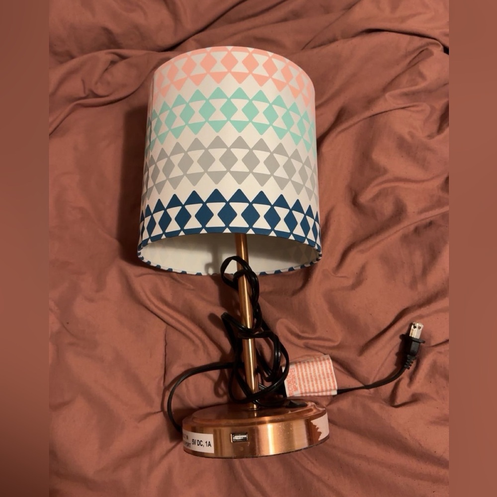 Decorative lamp with usb port